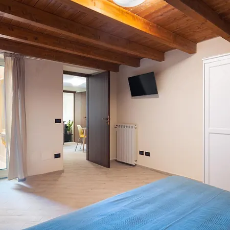 Open Sicily - Near Quattro Canti Палермо