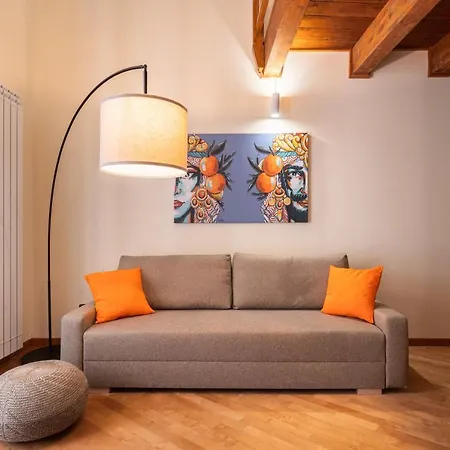 Open Sicily - Near Quattro Canti Палермо