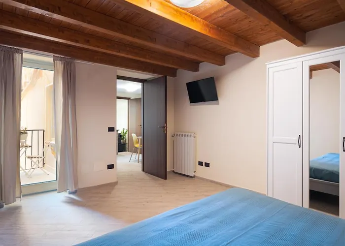 Open Sicily - Near Quattro Canti Palermo