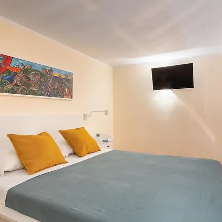 Open Sicily - Near Quattro Canti *